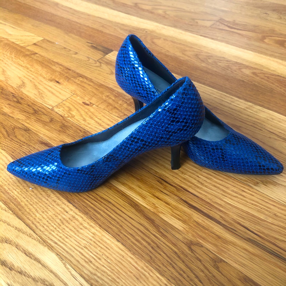 Christian Siriano Blue Snakeskin Heels